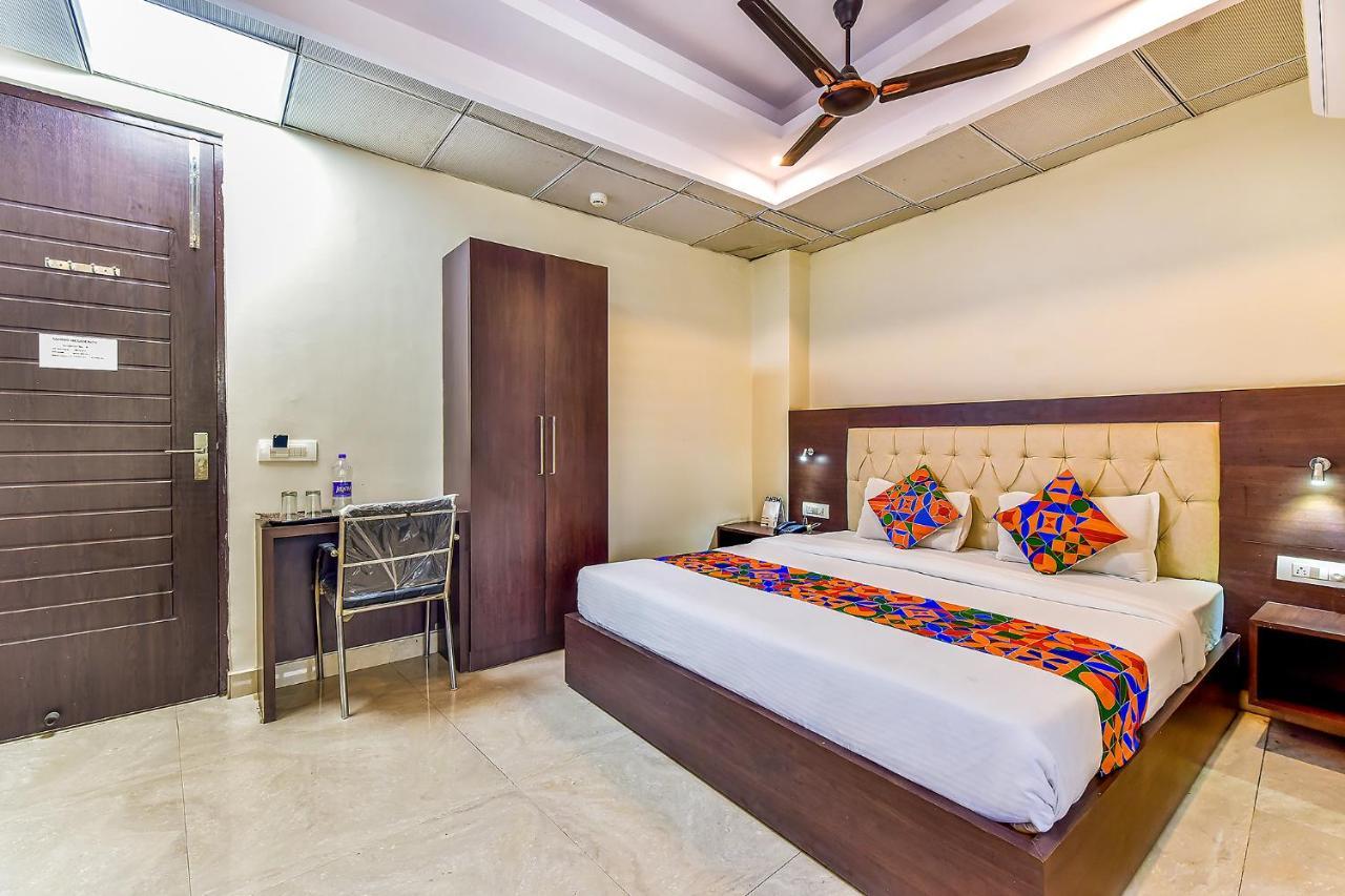 Fabhotel Surya Residency Dehradun Eksteriør billede
